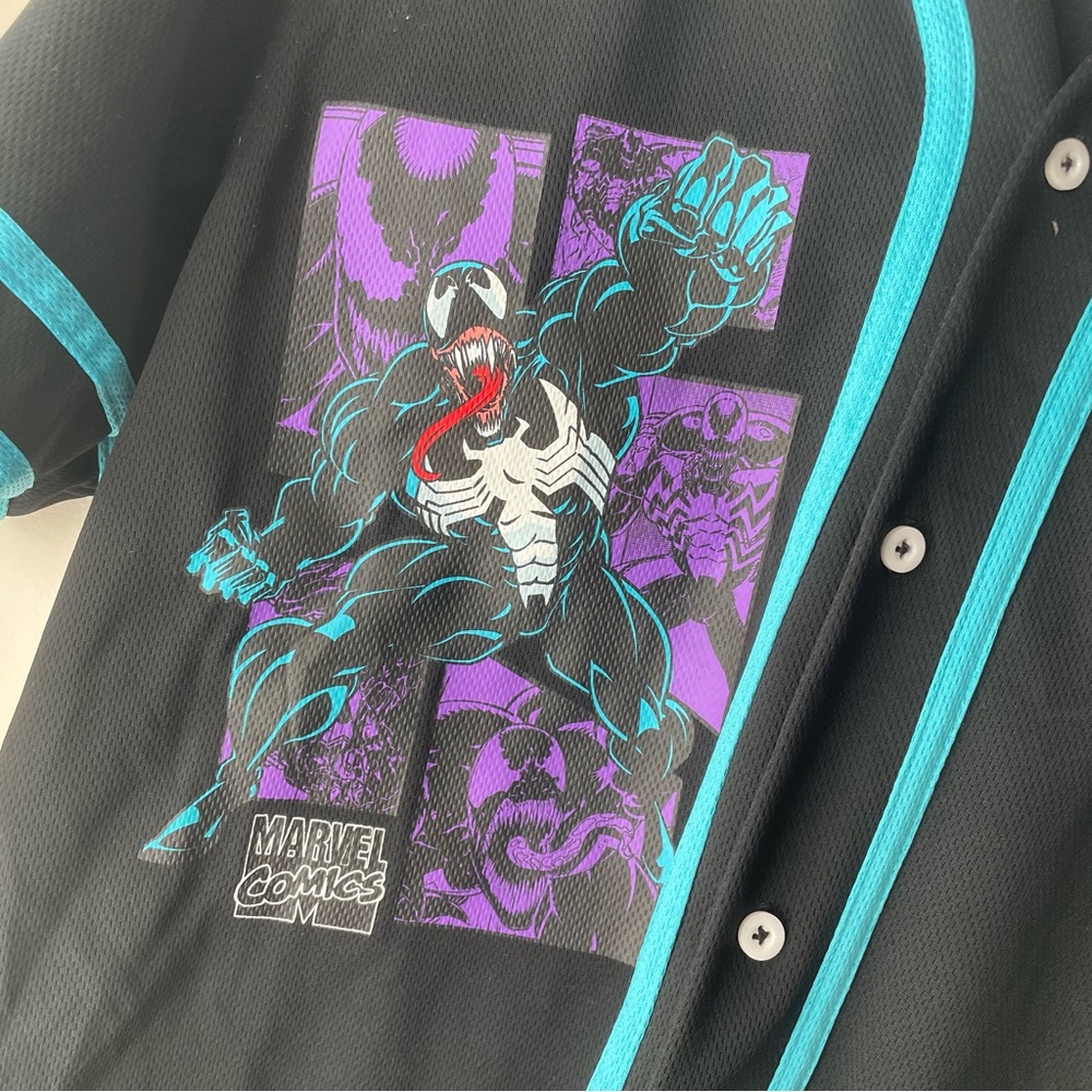 ‼️Coming Soon‼️ Venom Graphic Baseball Jersey - Picture 3 of 7